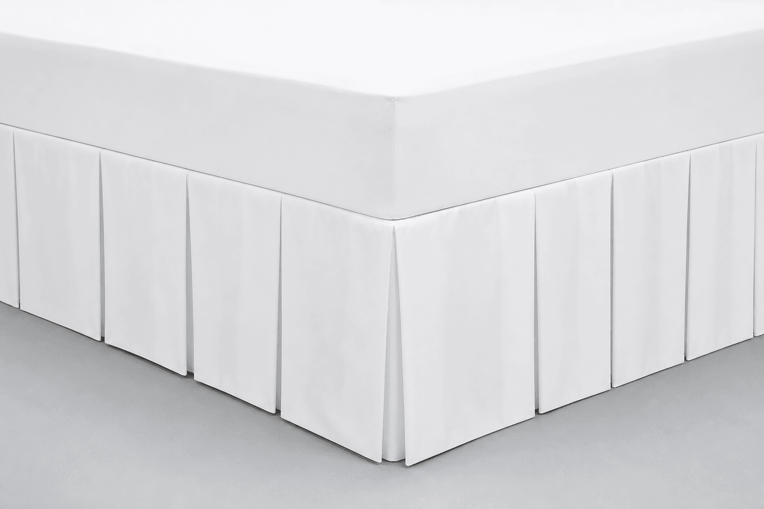 Pleated Tailored Bed Skirt