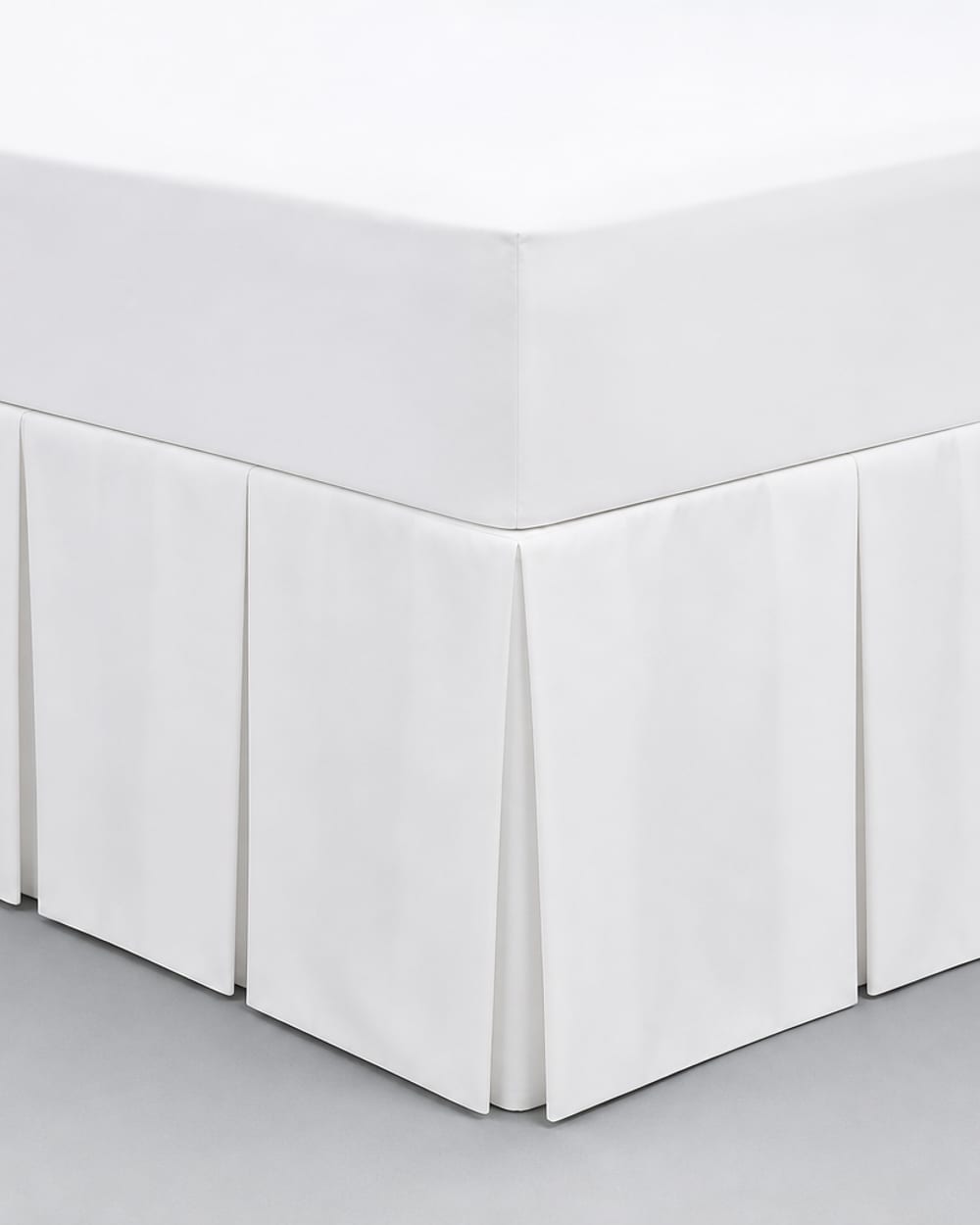 Pleated Tailored Bed Skirt