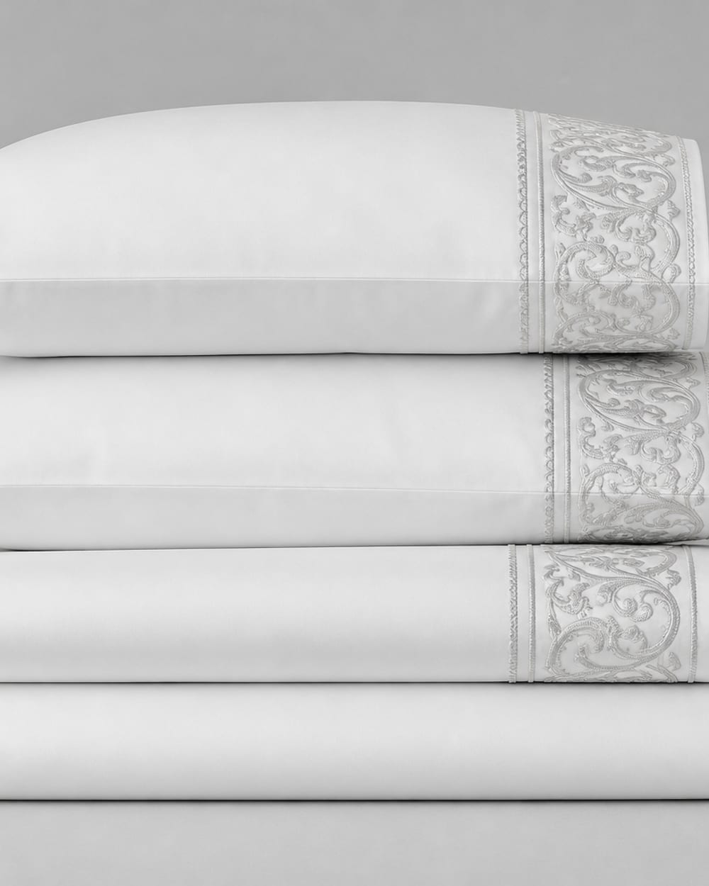 Embroidered Hem Sheet Set