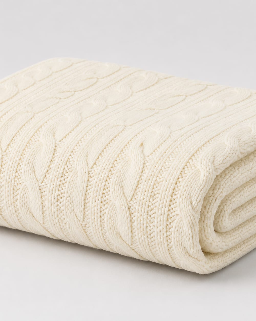 Cable Knit Cotton Throw
